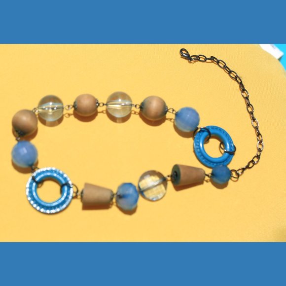 Wood Like, Blue & Brown Beaded/Coned Necklace - Picture 2 of 4